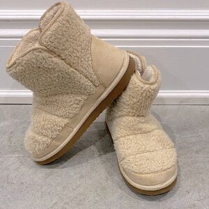 Ugg style kids fleece boots